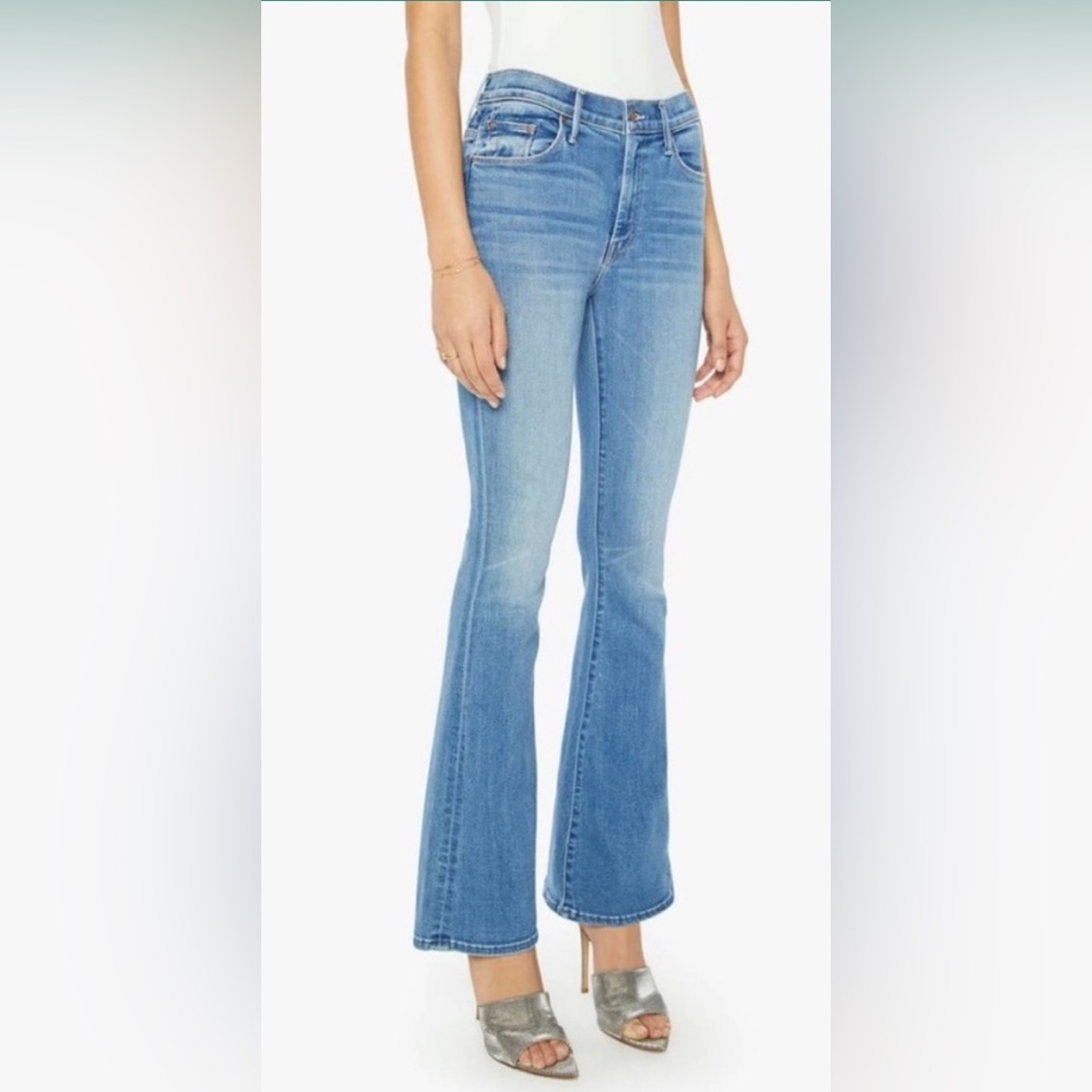 Mother The Weekender flare jeans size 30 in layover‎ blue wash